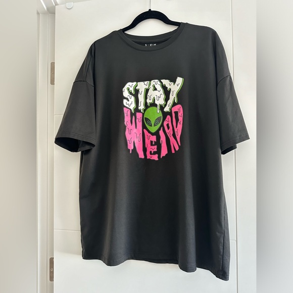 Shein size medium oversized graphic tee - Picture 1 of 2